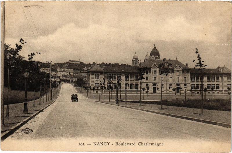 Carte postale ancienne Nancy Boulevard Charlemagne à Nancy