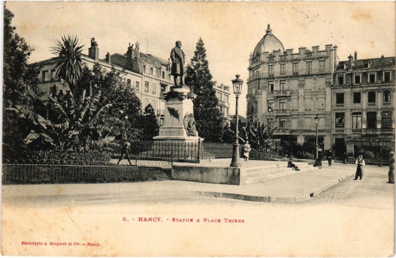 Carte postale ancienne Nancy Statue et Place Thiers à Nancy