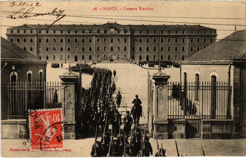 Carte postale ancienne Nancy Caserne Blandan à Nancy