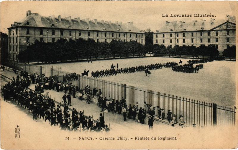 Carte postale ancienne Nancy Caserne Thiry à Nancy
