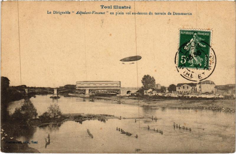 Carte postale ancienne Toul Dirigeable Adjudant Vimenot