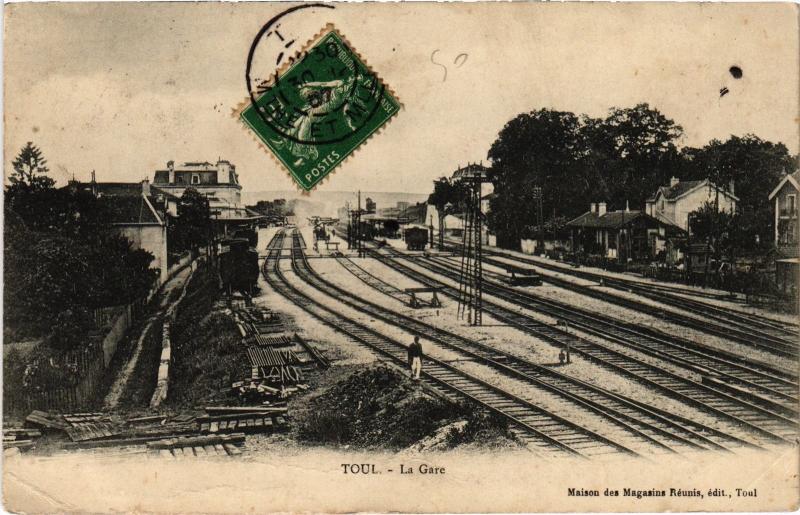Carte postale ancienne Toul la gare