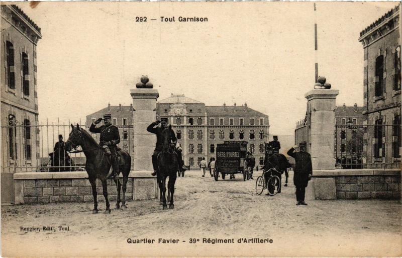 Carte postale ancienne Toul Quartier Favier