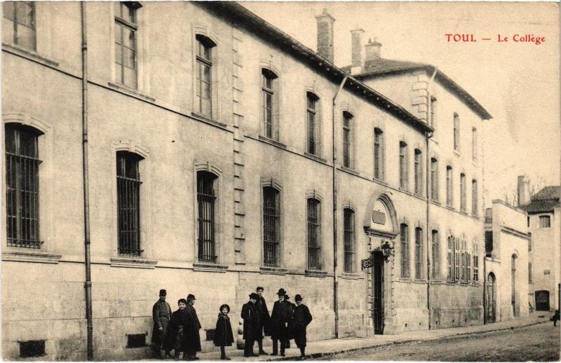 Carte postale ancienne Toul le College