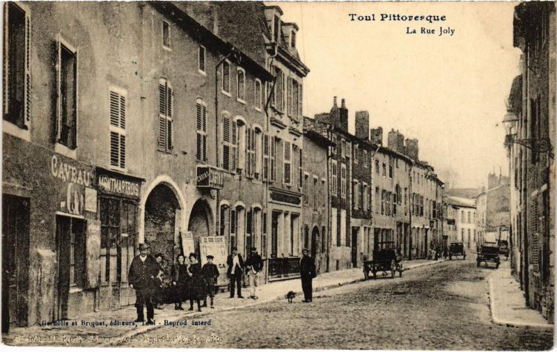 Carte postale ancienne Toul Rue Joly