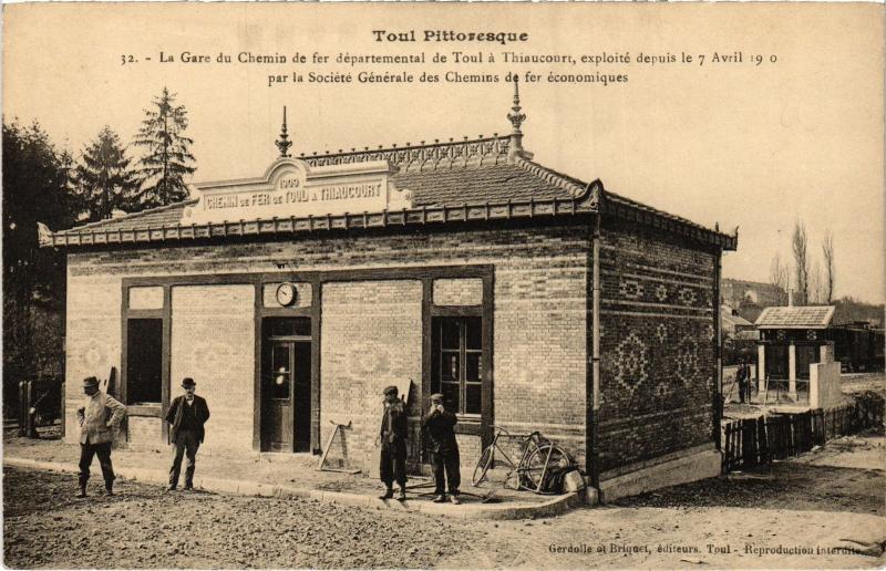 Carte postale ancienne Toul la gare