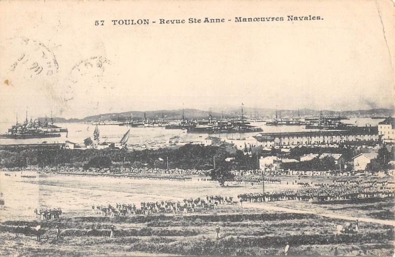 Carte postale ancienne Toulon - Revue Sainte Anne - Manoeuvres Navales à Toulon