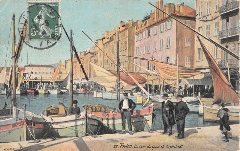 Carte postale ancienne Toulon - Un Coin Du Quai Cronstadt à Toulon