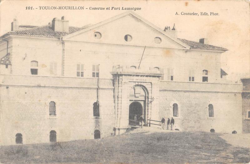 Carte postale ancienne Toulon - Mourillon - Caserne Et Fort Lamalgue à Toulon