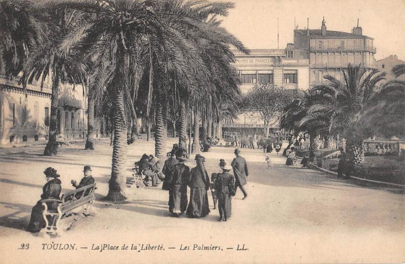 Carte postale ancienne Toulon - Place De La Liberte - Les Palmiers à Toulon