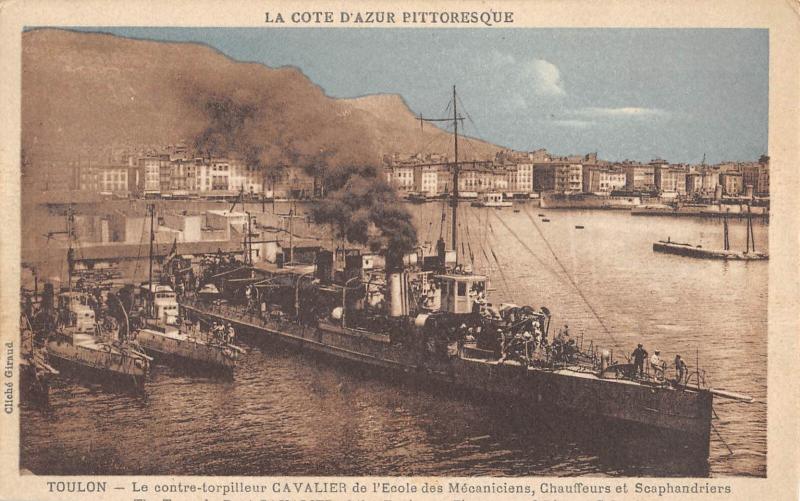 Carte postale ancienne Toulon - Le Contre Torpilleur Cavalier - Ecole Mecaniciens - Scaphandrier à Toulon