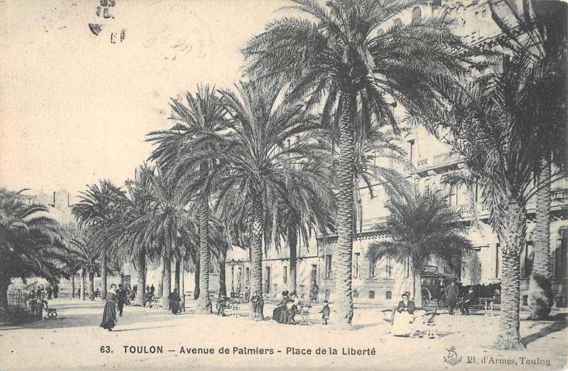 Carte postale ancienne Toulon - Avenue Des Palmiers - Place De La Liberte à Toulon