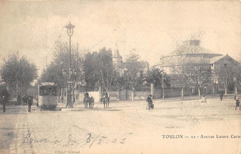 Carte postale ancienne Toulon - Avenue Lazare Carnot à Toulon