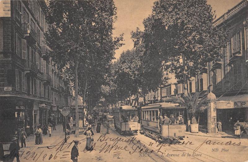 Carte postale ancienne Nice - L'Avenue De La Gare - Tramway à Nice