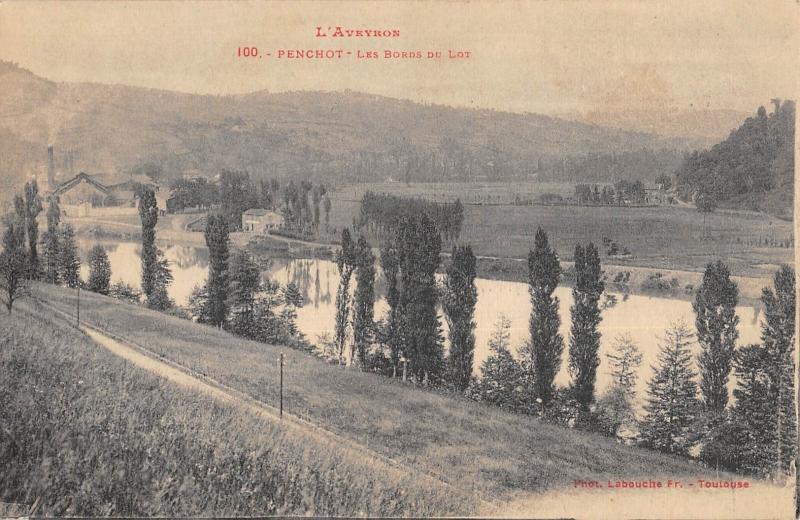 Carte postale ancienne Penchot - Les Bords Du Lot