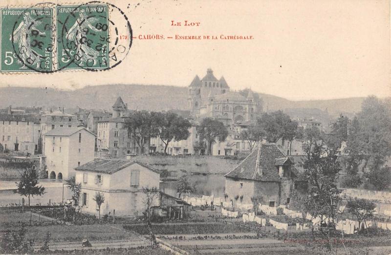 Carte postale ancienne Cahors - Ensemble De La Cathedrale à Cahors