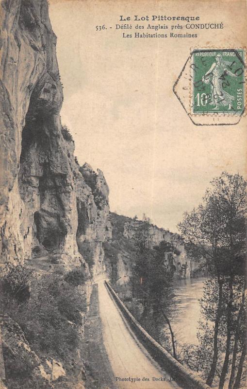 Carte postale ancienne Defile Des Anglais Pres Conduche - Les Habitations Romaines