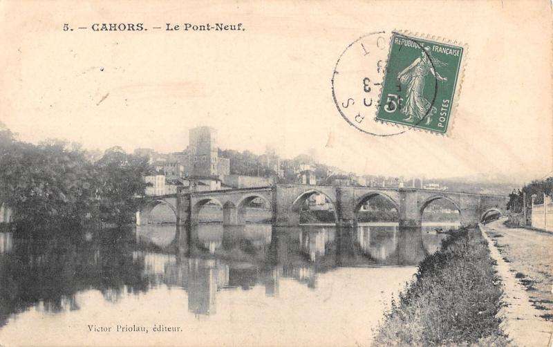 Carte postale ancienne Cahors - Le Pont Neuf à Cahors