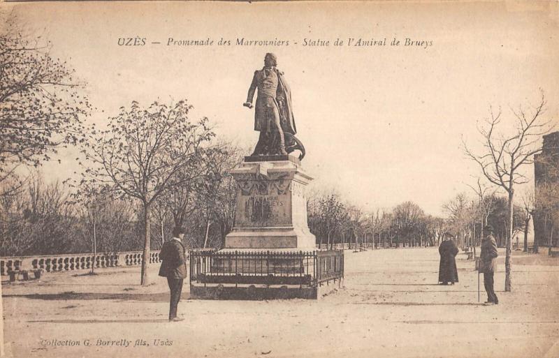 Carte postale ancienne Uzes - Promenade Des Marronniers à Uzès