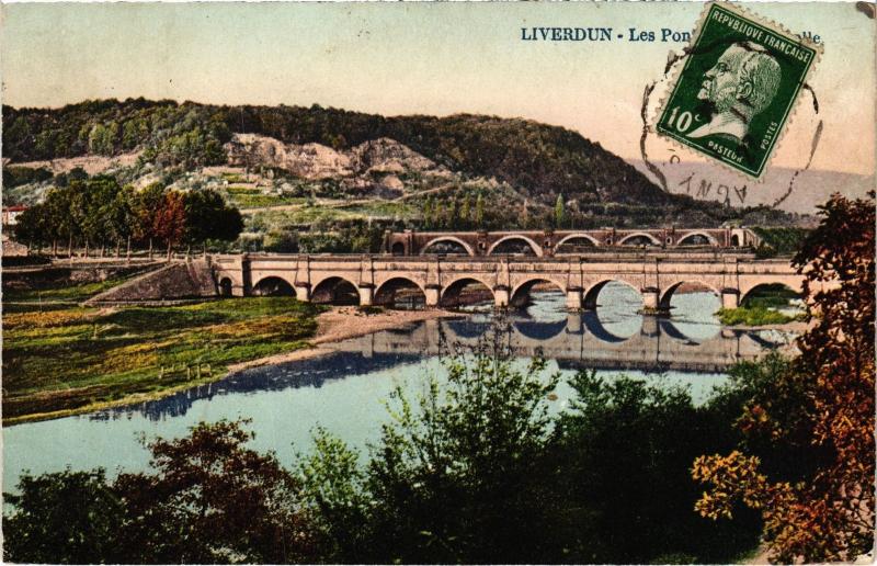 Carte postale ancienne Liverdun les Pont à Liverdun