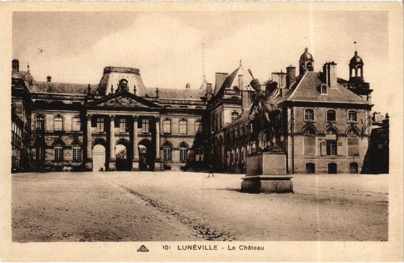 Carte postale ancienne Luneville le Chateau