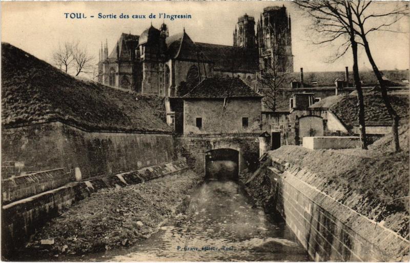 Carte postale ancienne Toul sortie des eaux de l'Ingressin