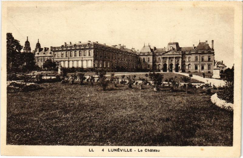 Carte postale ancienne Luneville le Chateau