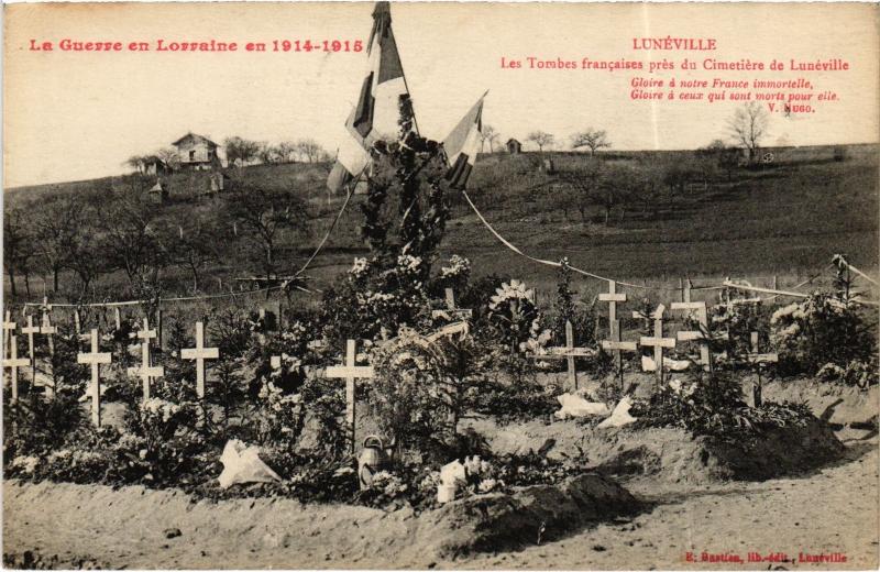 Carte postale ancienne Luneville les Tombes