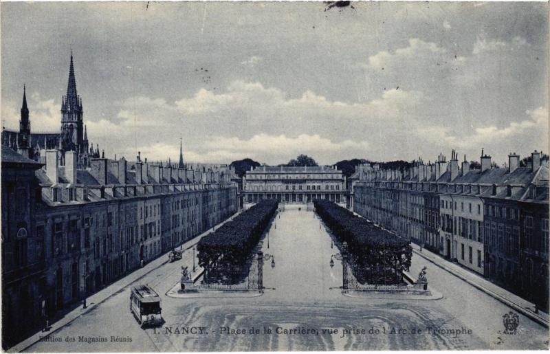 Carte postale ancienne Nancy Place de la Carriere à Nancy