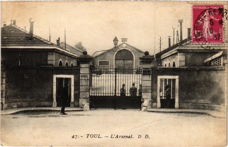 Carte postale ancienne Toul Arsenal