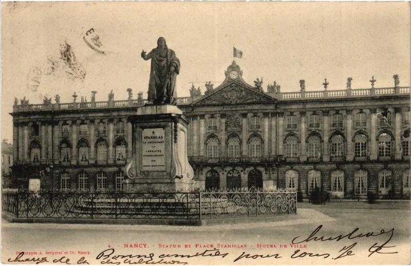 Carte postale ancienne Nancy Statue et Place Stanislas à Nancy