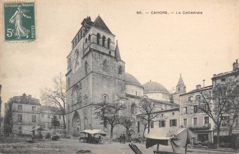 Carte postale ancienne Cahors - La Cathedrale à Cahors