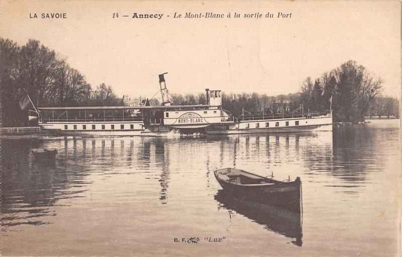 Carte postale ancienne Annecy - Le Mont Blanc A La Sortie Du Port à Annecy