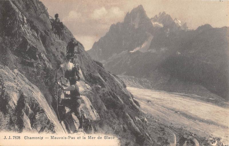 Carte postale ancienne Chamonix - Mauvais Pas Et La Mer De Glace