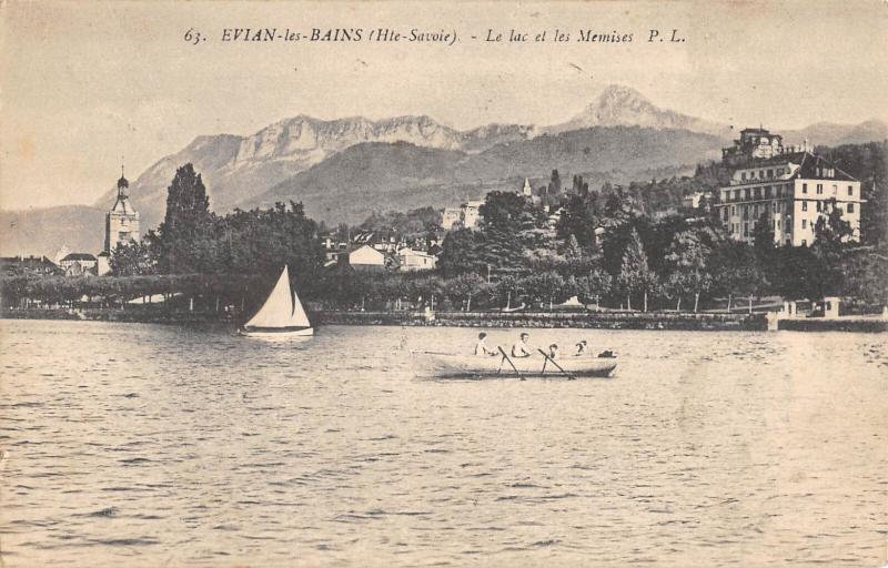 Carte postale ancienne Evian Les Bains - Le Lac Et Les Memises à Évian-les-Bains