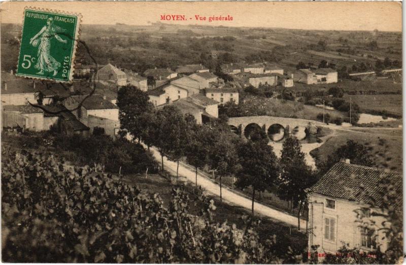 Carte postale ancienne Moyen vue generale à Moyen
