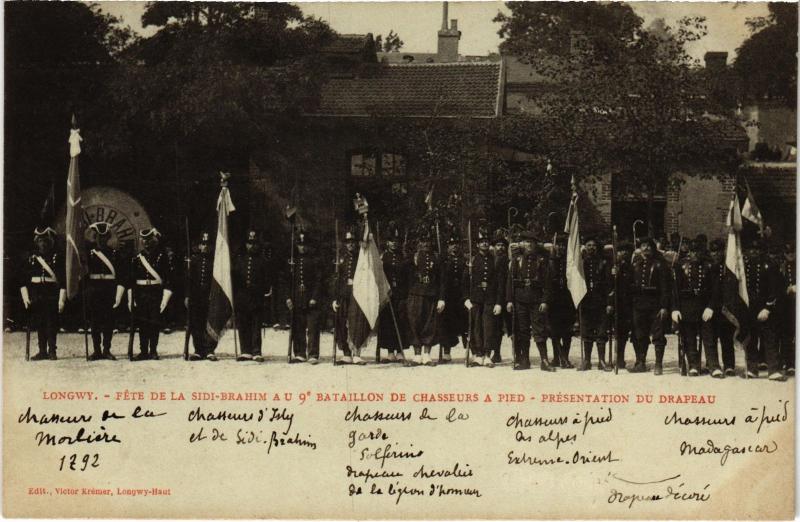 Carte postale ancienne Longwy Preentation du drapeau à Longwy