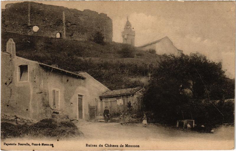 Carte postale ancienne Mousson ruies du chateau à Mousson