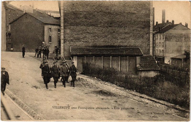 Carte postale ancienne Villerupt une patrouille à Villerupt