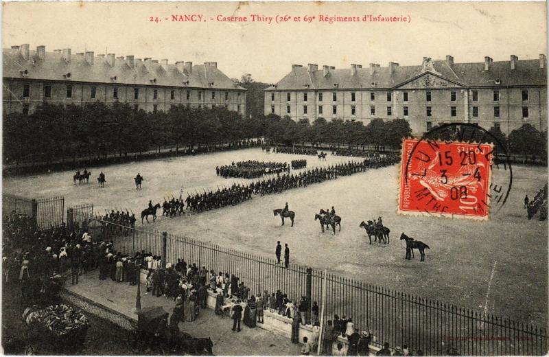 Carte postale ancienne Nancy Caserne Thiry à Nancy