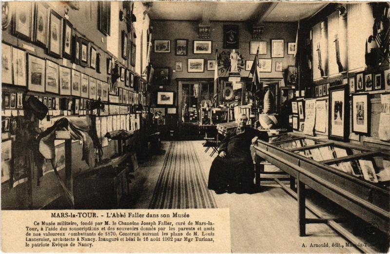 Carte postale ancienne Mars la Tour Abbe Faller dans son Musee à Mars-la-Tour
