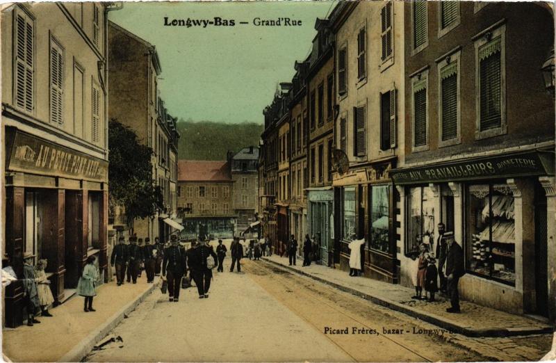 Carte postale ancienne Longwy Grande Rue à Longwy