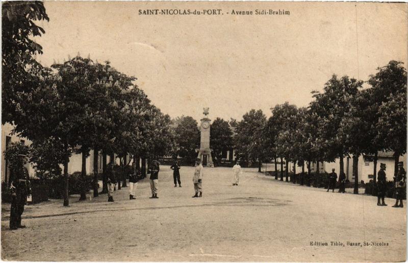 Carte postale ancienne St Nicolas du Port Avenue Sidi Brahim