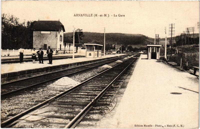 Carte postale ancienne Arnaville la gare à Arnaville