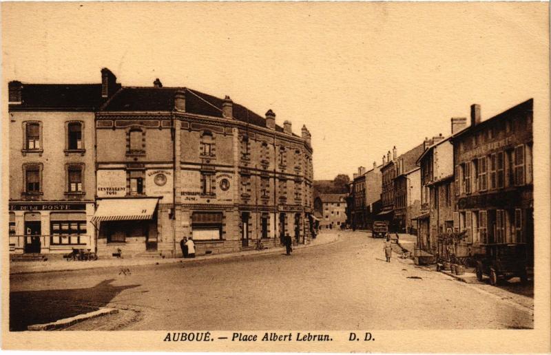Carte postale ancienne Auboue Place Albert Lebrun