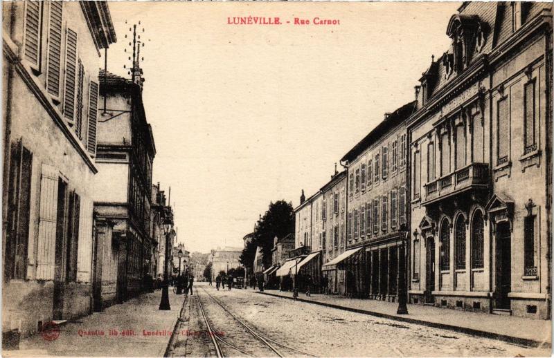 Carte postale ancienne Luneville Rue Carnot