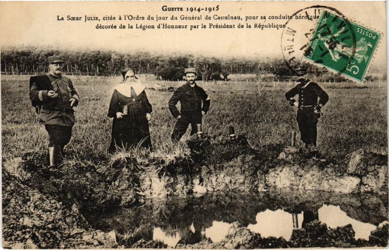 Carte postale ancienne La Soeur Julie