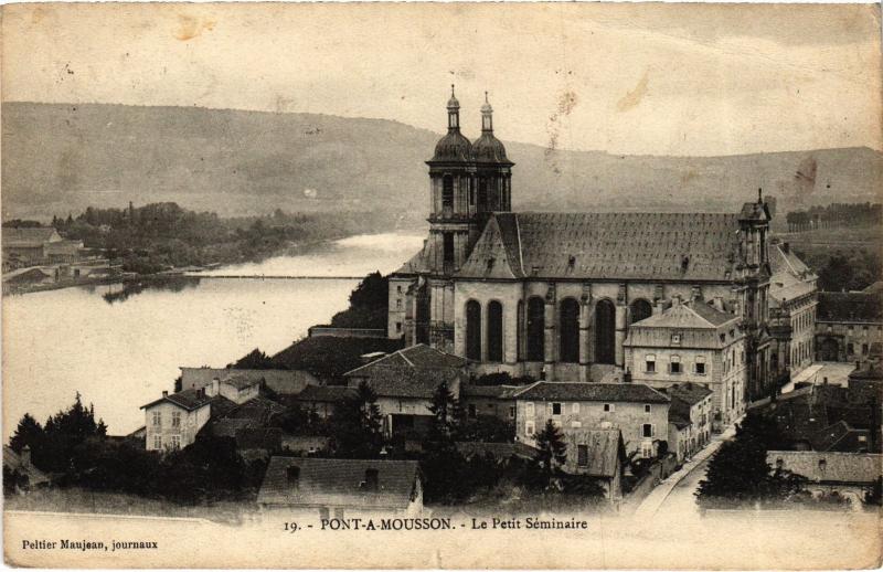 Carte postale ancienne Pont a Mousson Petit Seminaire à Mousson