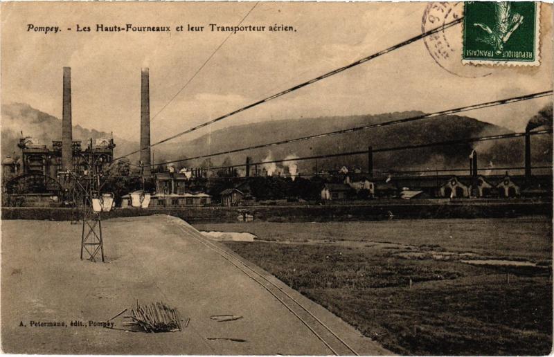 Carte postale ancienne Pompey les Hauts Fourneaux à Pompey
