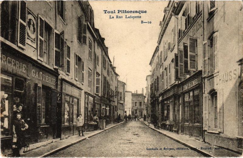 Carte postale ancienne Toul Rue Lafayette
